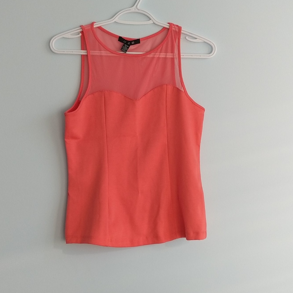 U2B 💕2/$30 💕 Pink Top